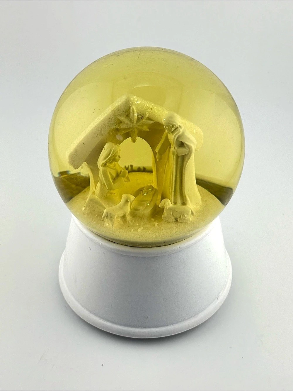 Vintage 1970s/80s Musical Nativity Snow Globe – Plays "Away in a Manger